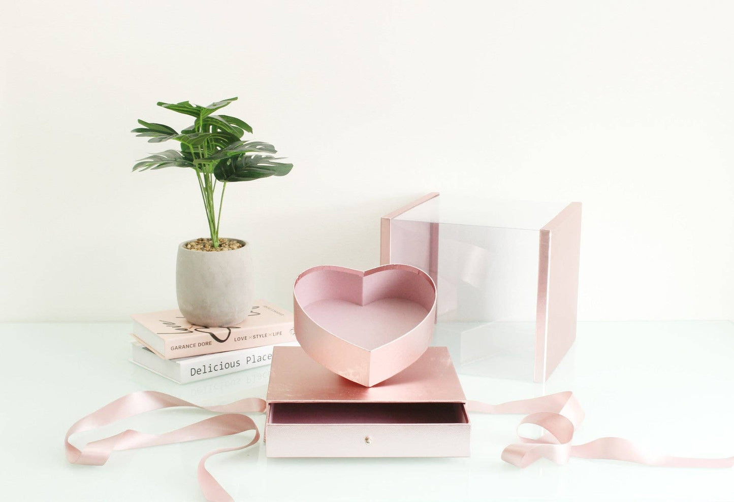Square PVC Flower Box with Tilted Heart and Drawer