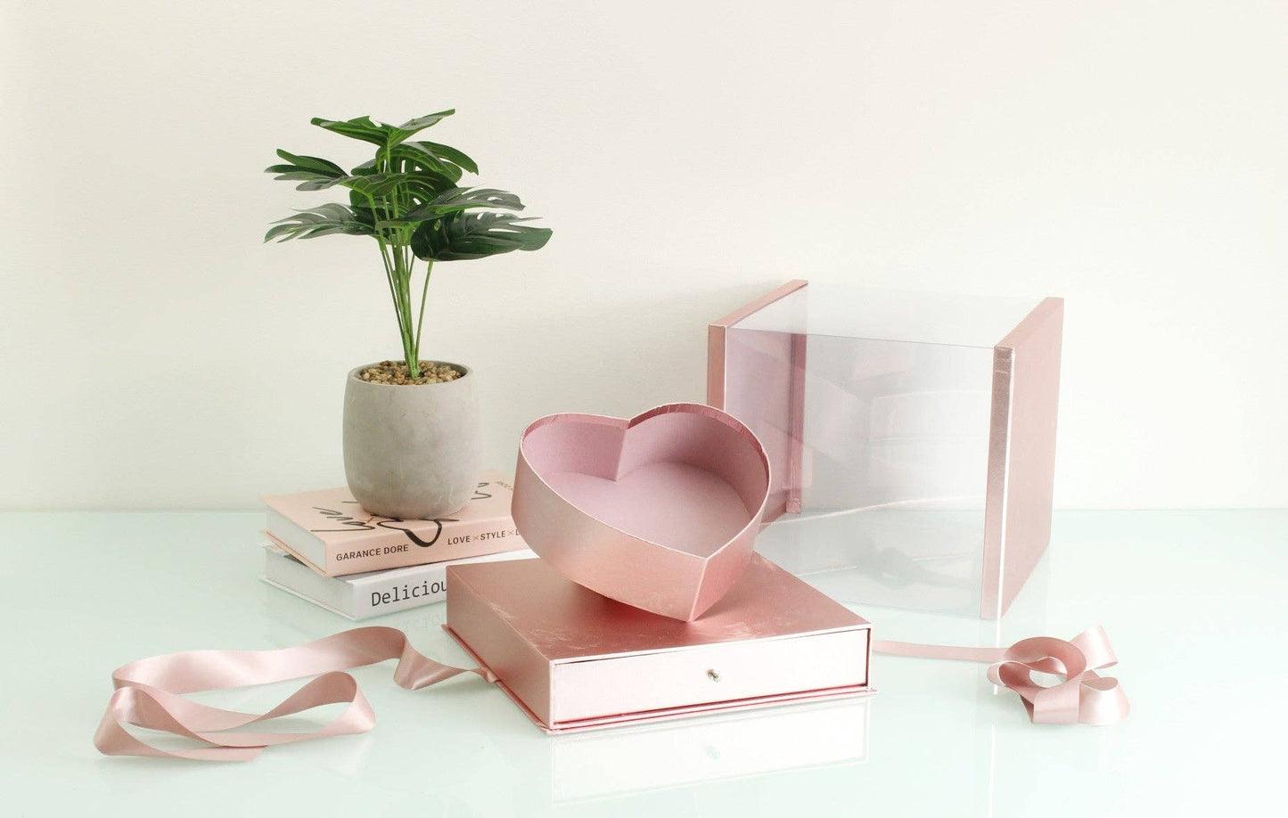 Square PVC Flower Box with Tilted Heart and Drawer