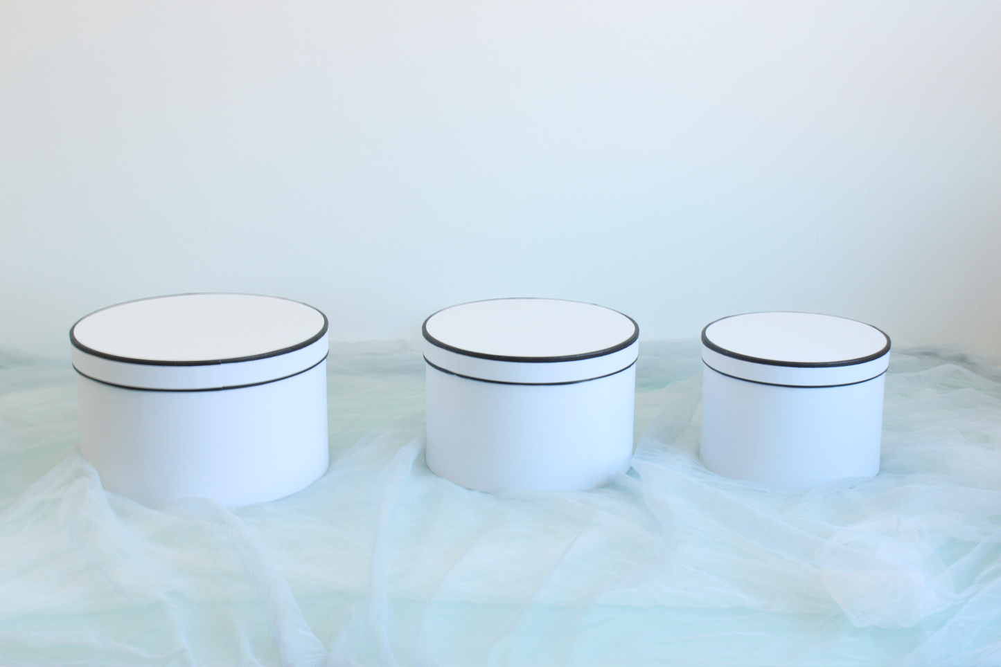 French Inspired Round Flower Box