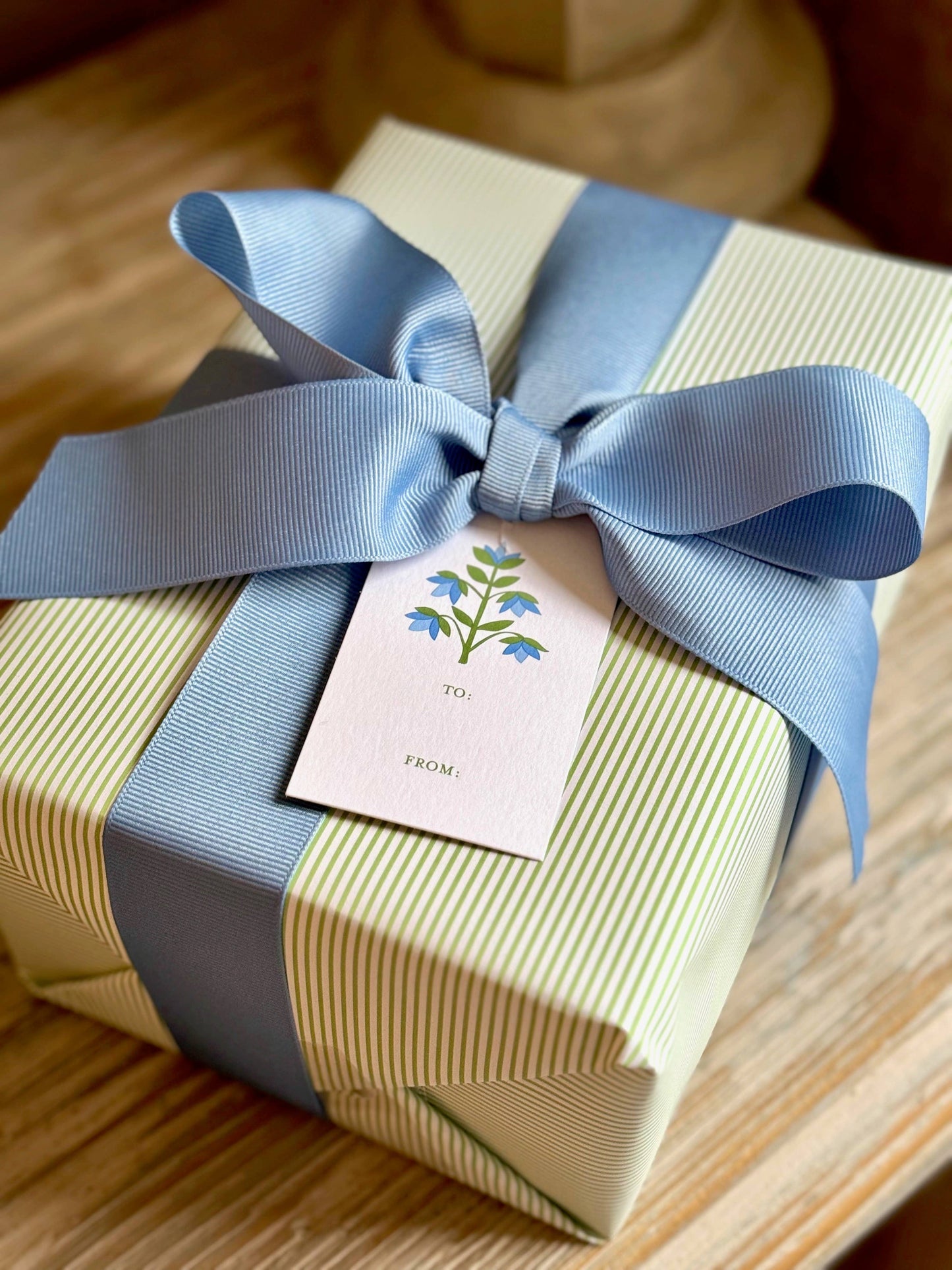 Seersucker - Gift Wrap